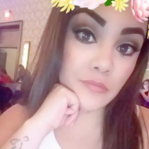 Meet your Posher, Araceli